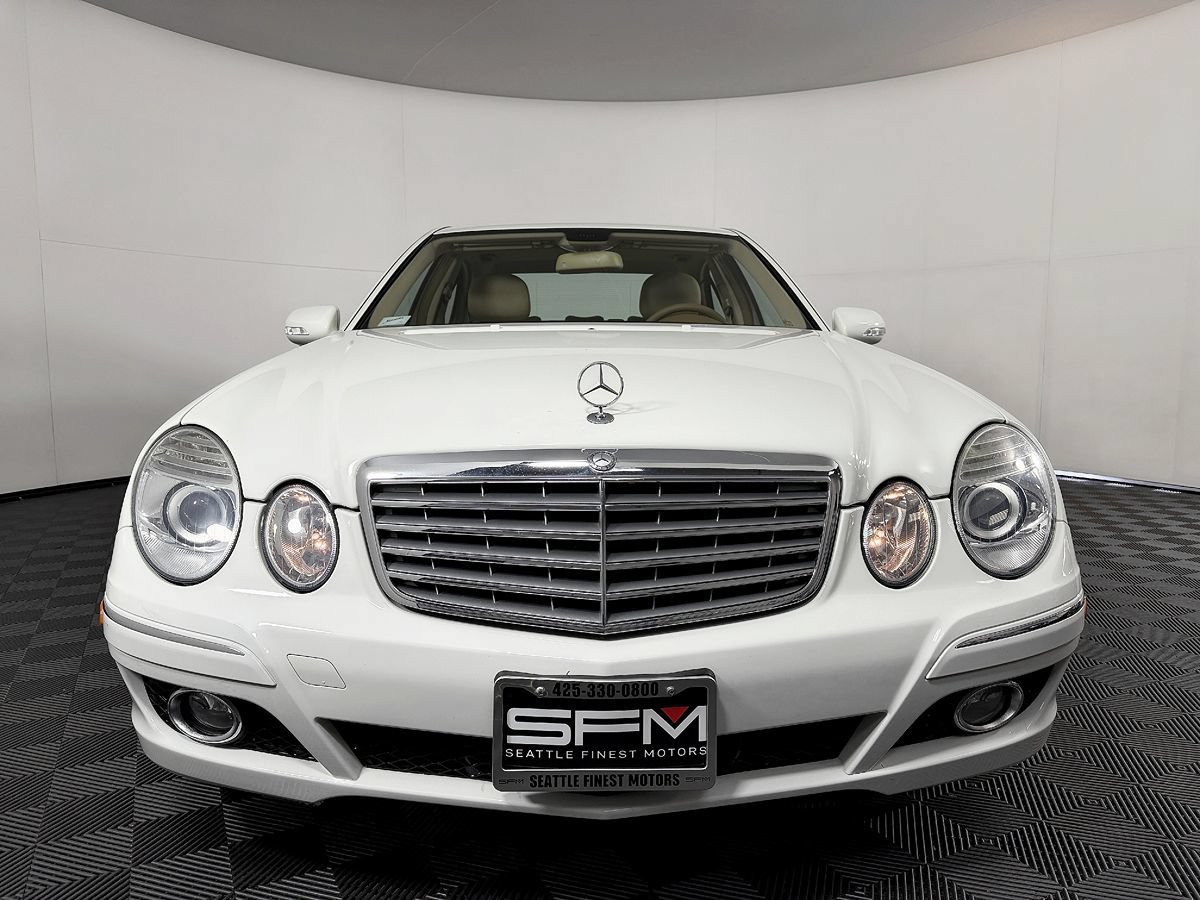 Used 2008 Mercedes-Benz E 320 BlueTEC Sedan image 4