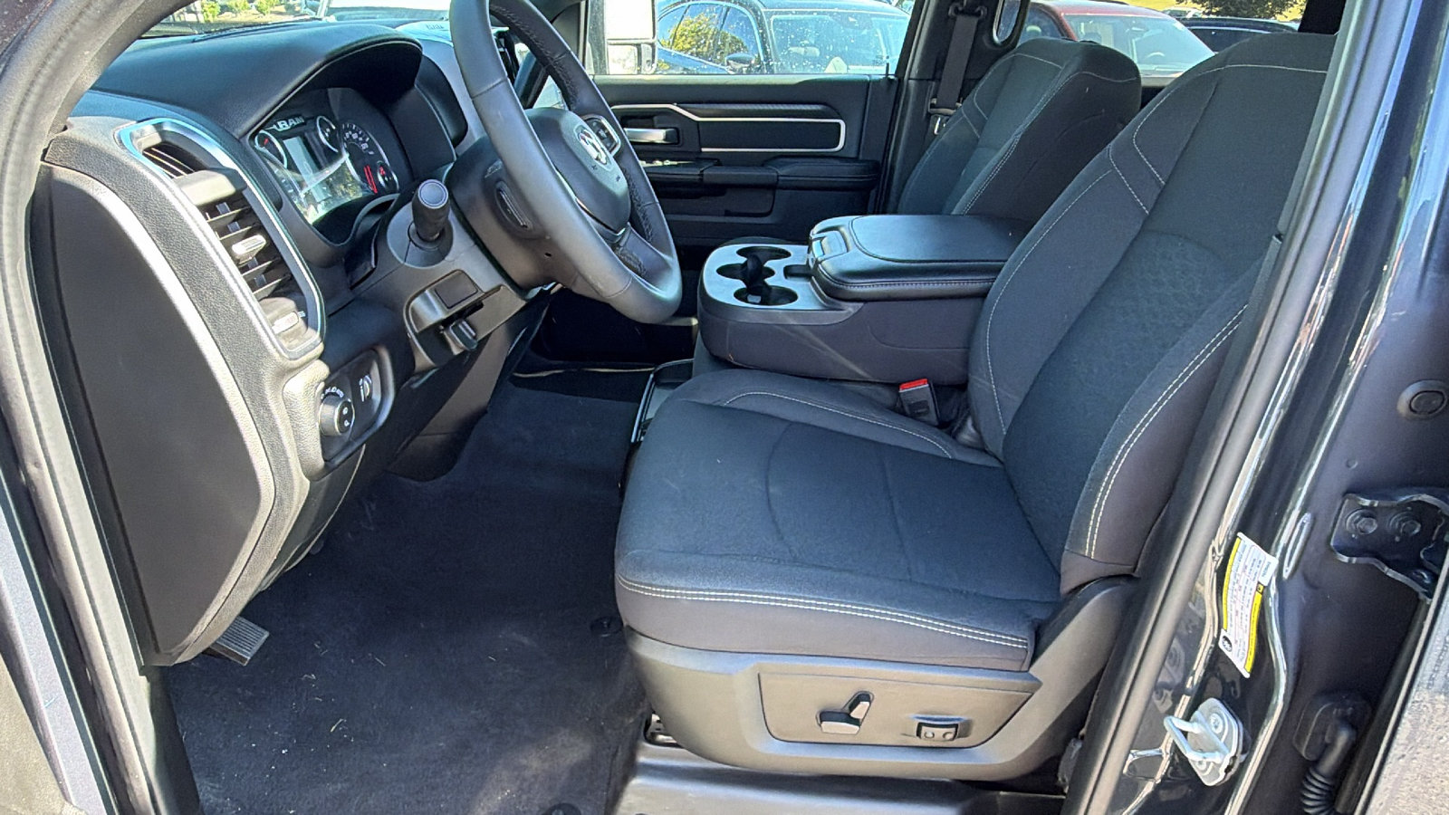 Used 2026 RAM 2500 Big Horn AWD/4WD image 16