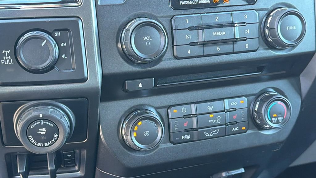 Used 2018 Ford F150 XLT w/ Equipment Group 302A Luxury image 14