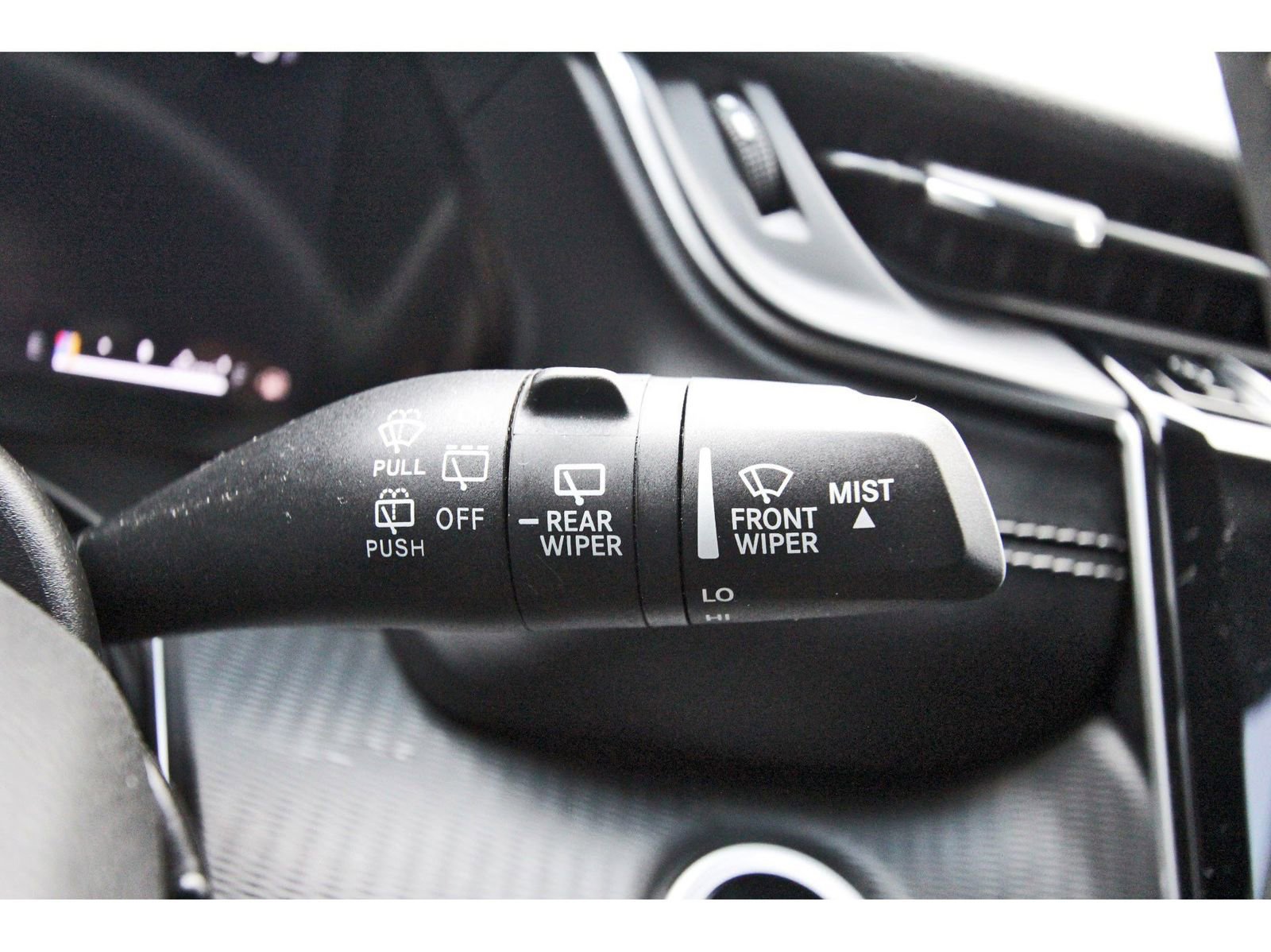 Used 2024 Jeep Grand Cherokee Altitude RWD image 22