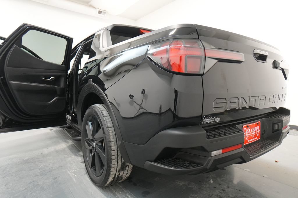 Used 2024 Hyundai Santa Cruz Night AWD/4WD image 27