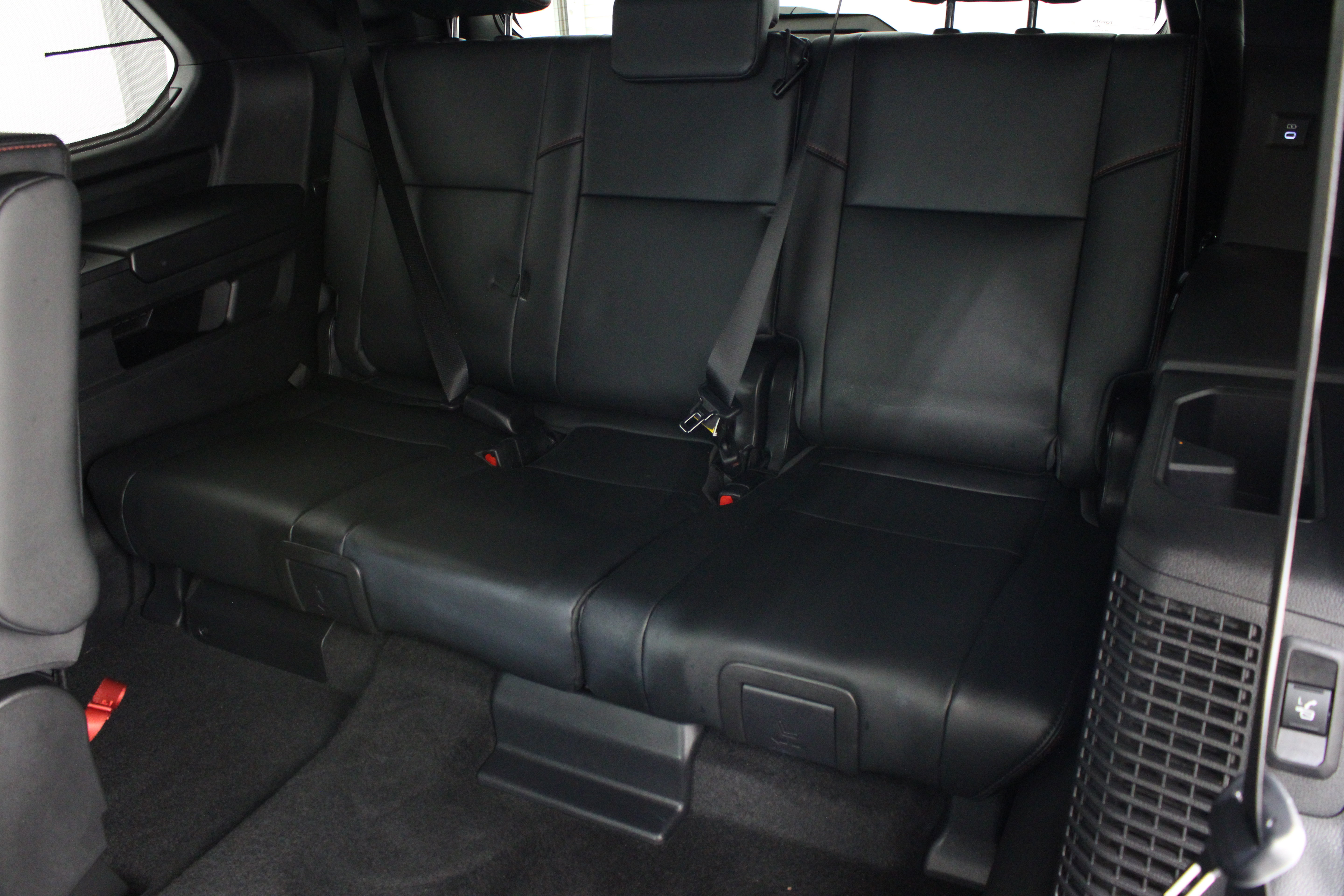 Used 2026 Toyota Sequoia TRD Pro AWD/4WD image 36