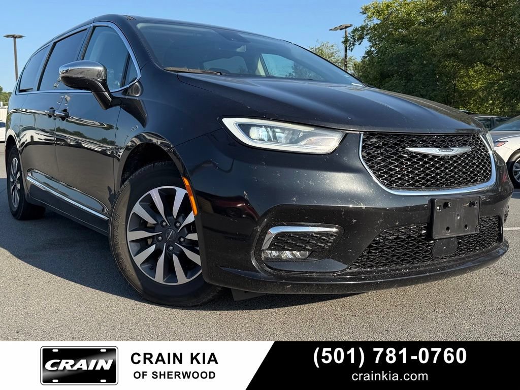 Used 2023 Chrysler Pacifica Limited