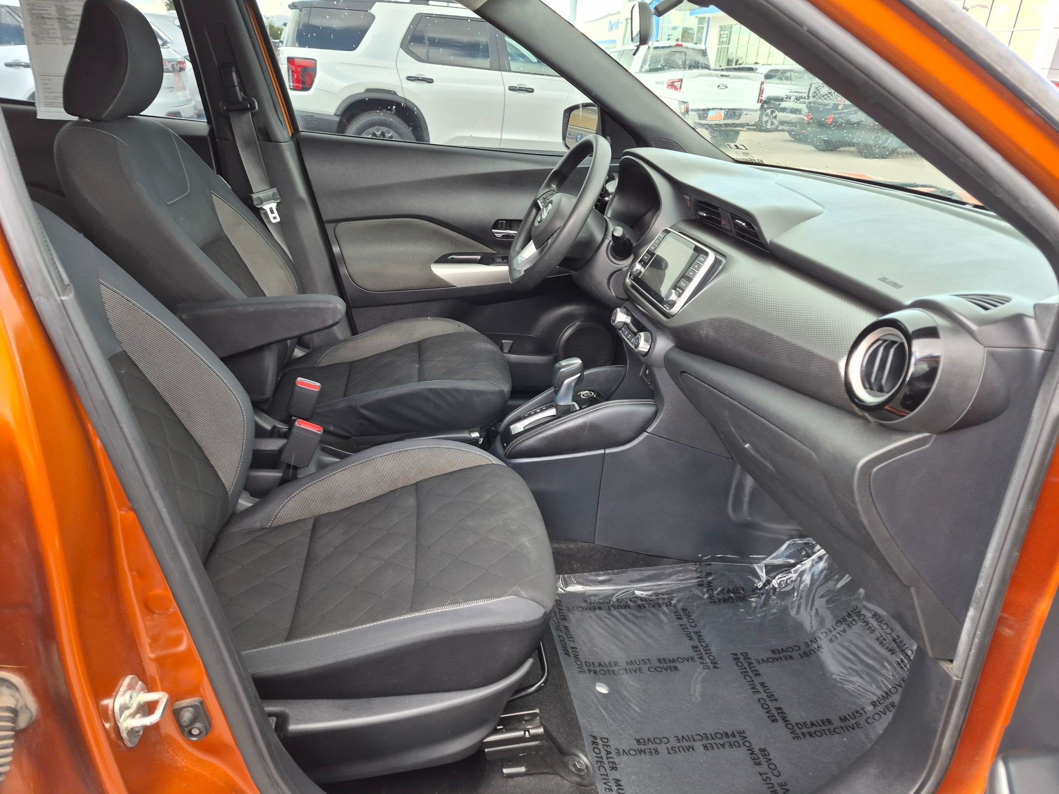 Used 2019 Nissan Kicks SV FWD image 32