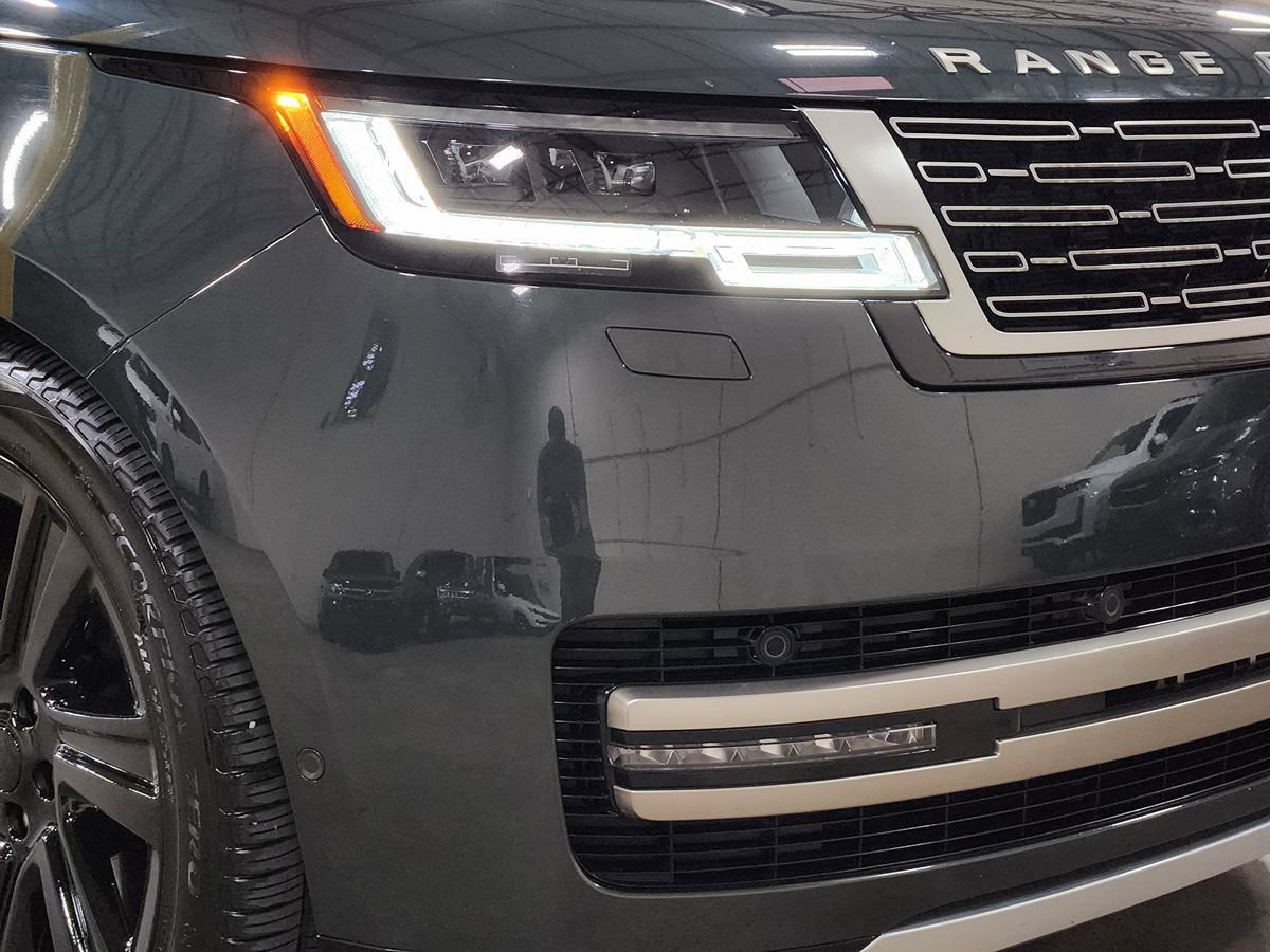 Used 2023 Land Rover Range Rover SE AWD/4WD image 13