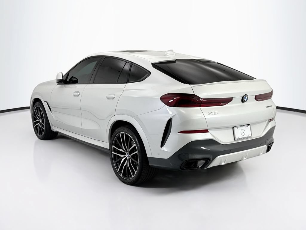Used 2023 BMW X6 xDrive40i w/ M Sport Package AWD/4WD image 7