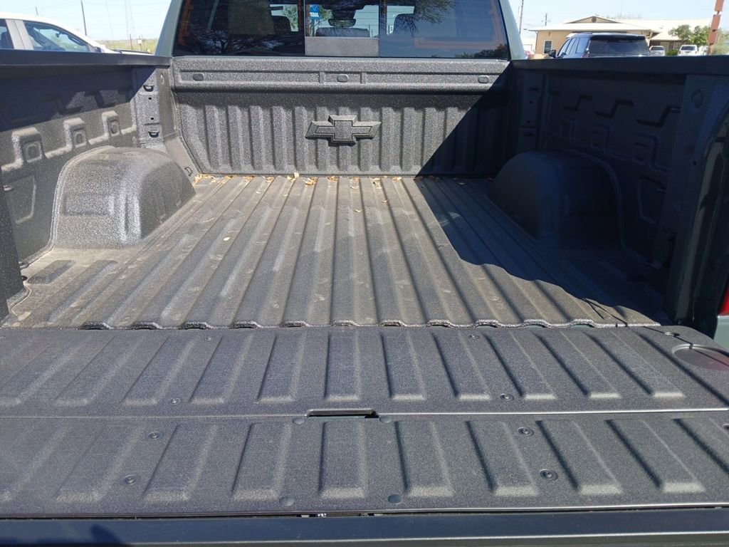 New 2026 Chevrolet Silverado 1500 ZR2 image 19