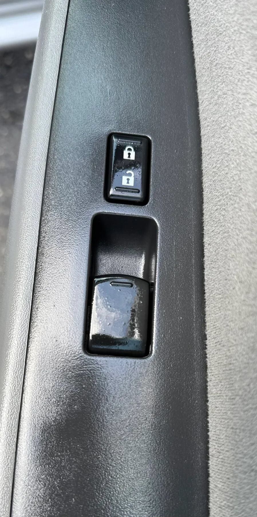 Used 2009 Nissan Sentra 2.0 S FE+ FWD image 32