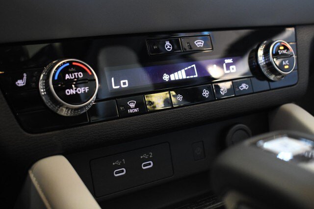 New 2026 Mitsubishi Outlander SE AWD/4WD image 44