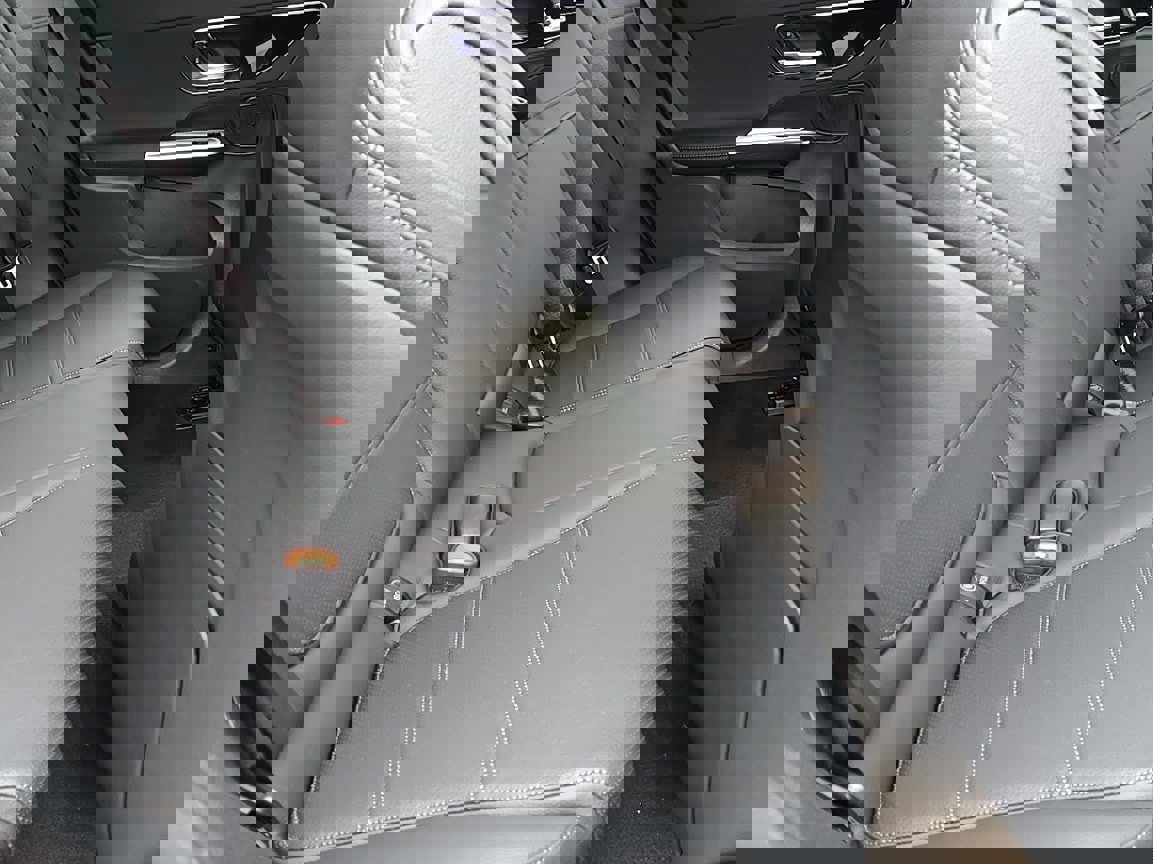 New 2026 Mercedes-Benz GLC 300 4MATIC image 28