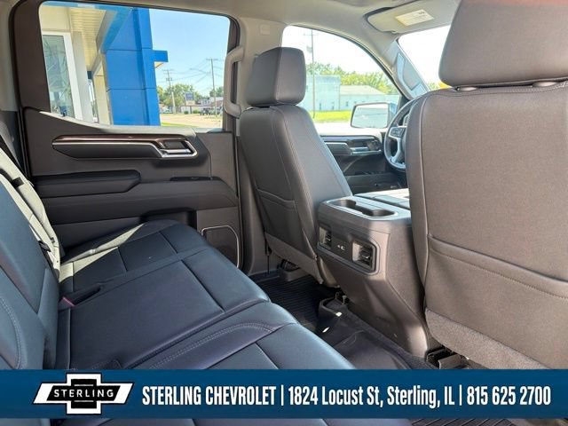 Used 2022 Chevrolet Silverado 1500 LT Trail Boss w/ LT Trail Boss Premium Package AWD/4WD image 15