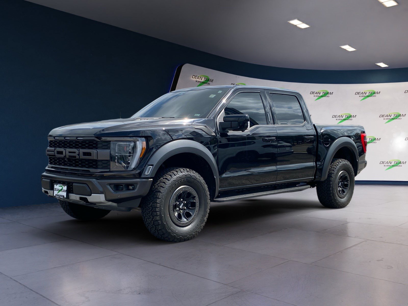 Used 2022 Ford F150 Raptor w/ Equipment Group 801A High AWD/4WD image 2