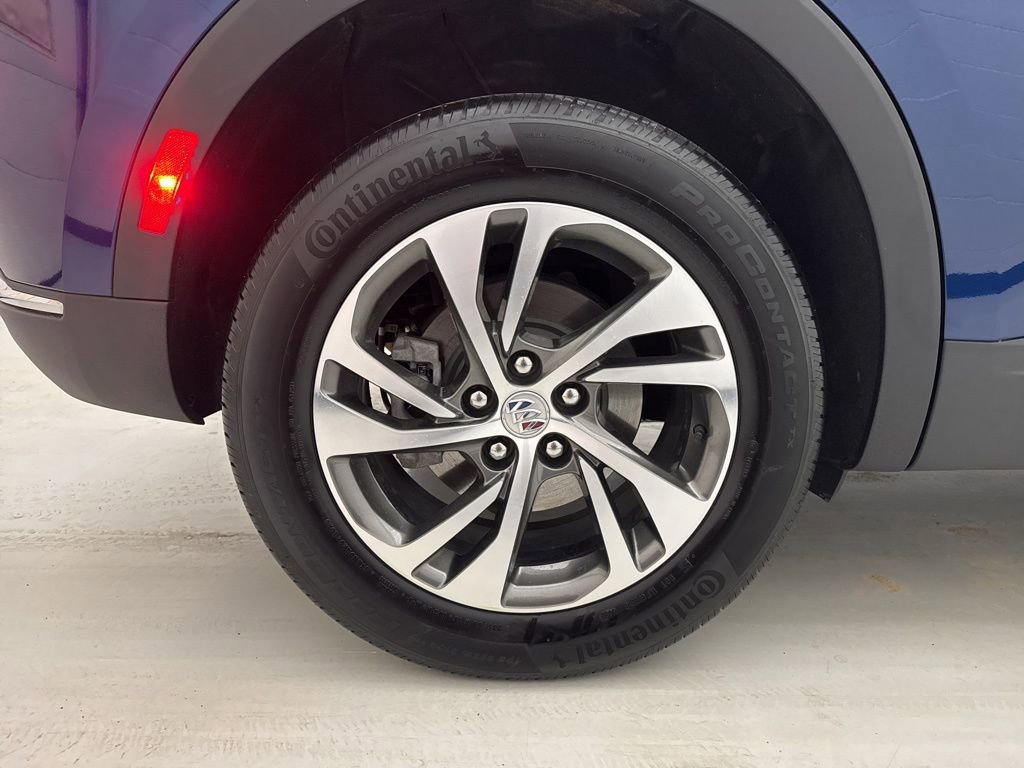 Used 2023 Buick Envision Essence image 15