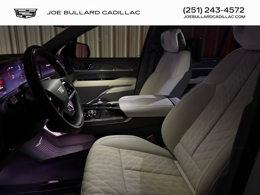 New 2026 Cadillac Escalade IQL Luxury w/ LPO, Floor Liner Package AWD/4WD image 52