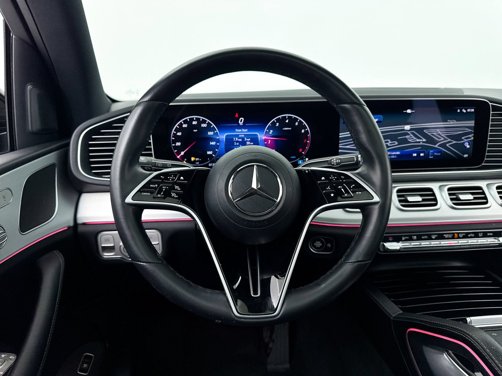 Used 2024 Mercedes-Benz GLE 350 4MATIC image 32
