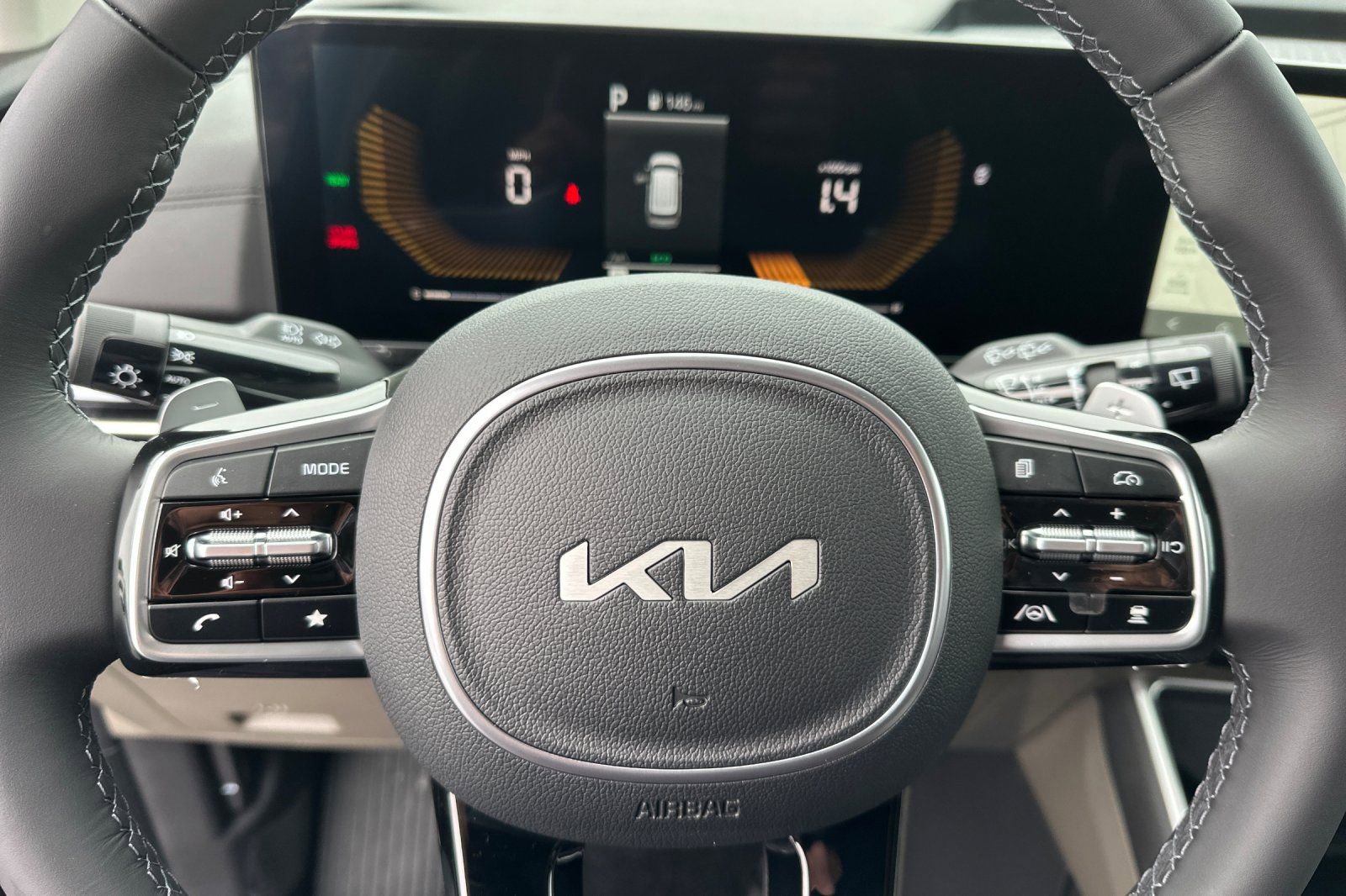 New 2026 Kia Carnival LXS image 24