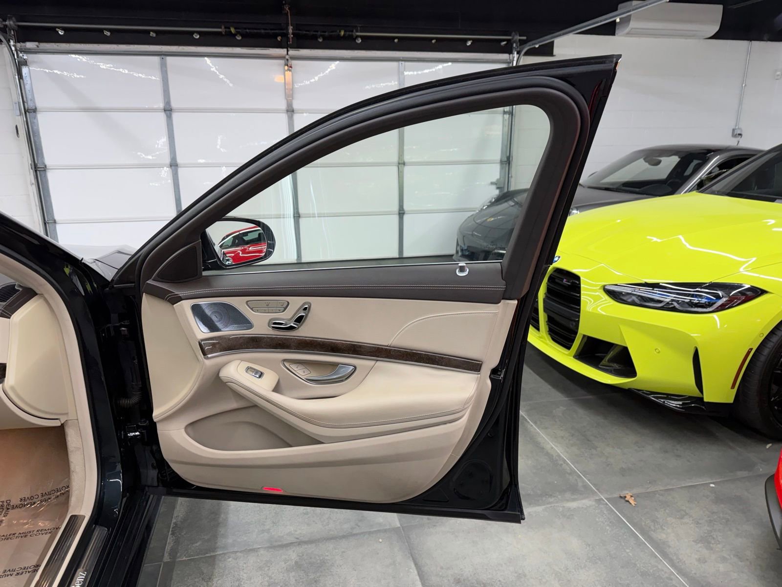 Used 2019 Mercedes-Benz S 560 Sedan image 25