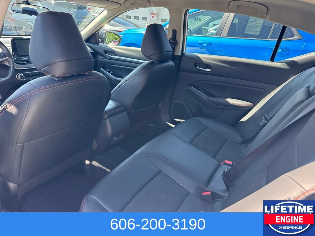 Used 2024 Nissan Altima 2.5 SR AWD/4WD image 13