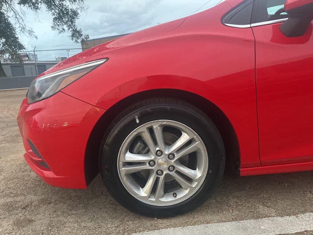 Used 2018 Chevrolet Cruze LT w/ LT Fleet Convenience Package image 13