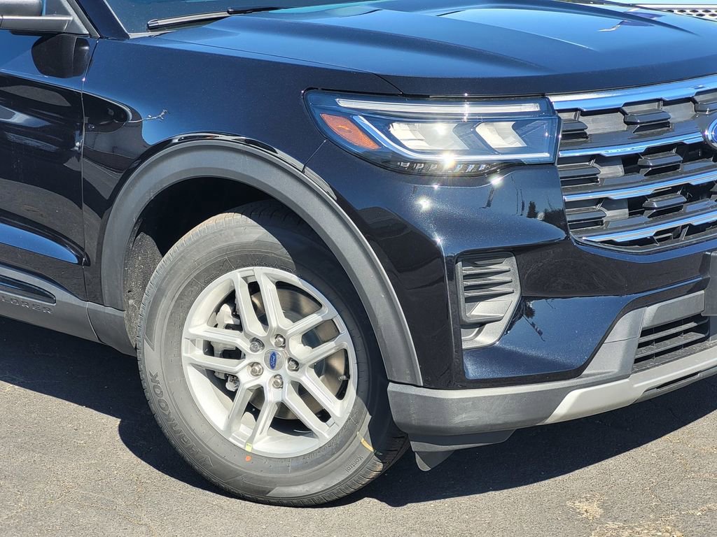 New 2026 Ford Explorer Active image 35