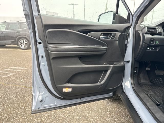 Used 2022 Honda Pilot Touring image 18