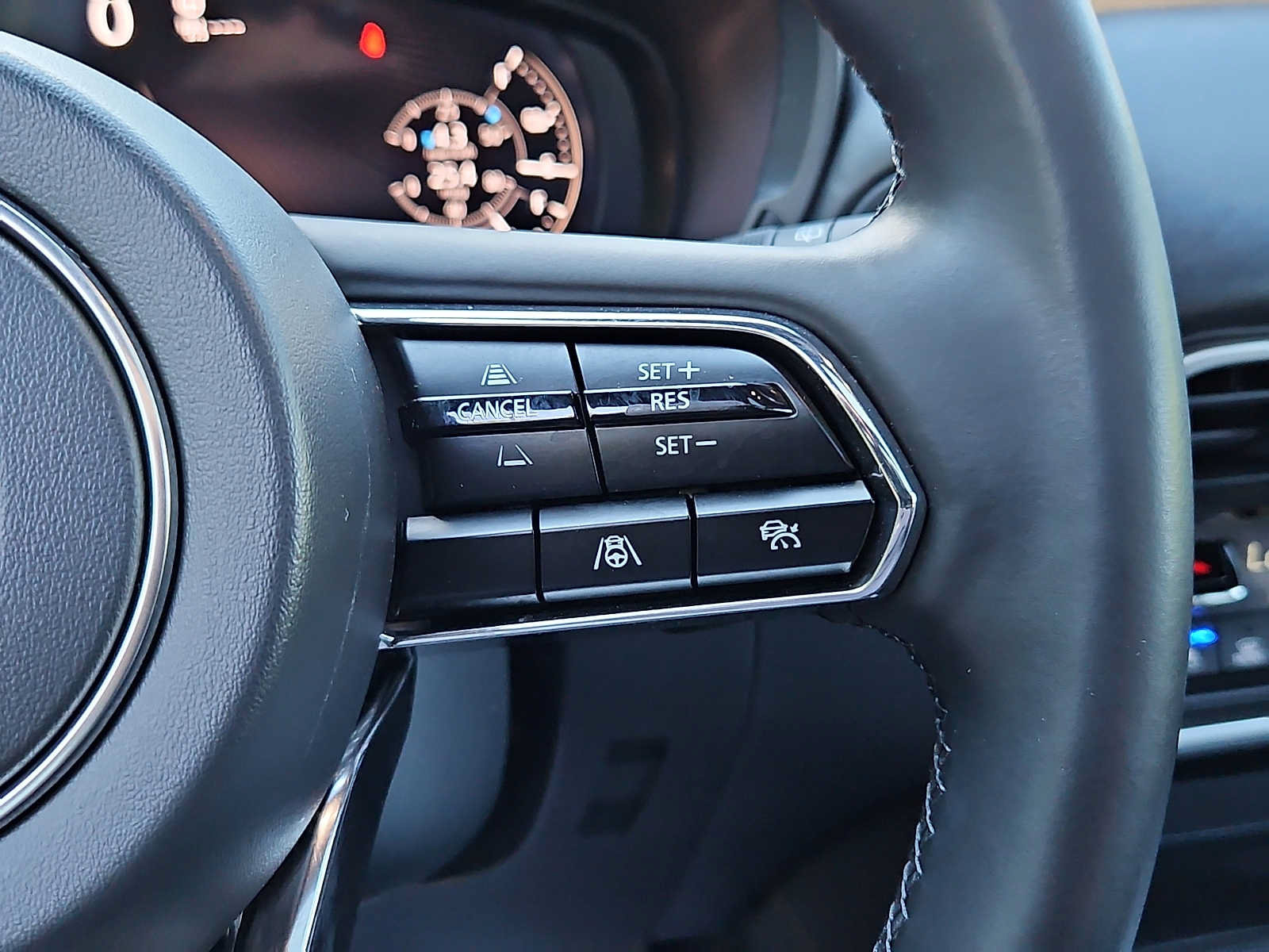 Used 2025 MAZDA CX-90 Plug-In Hybrid w/ Premium Plus AWD/4WD image 28