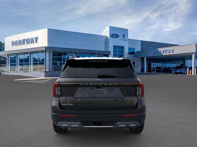 New 2026 Ford Explorer Active image 5