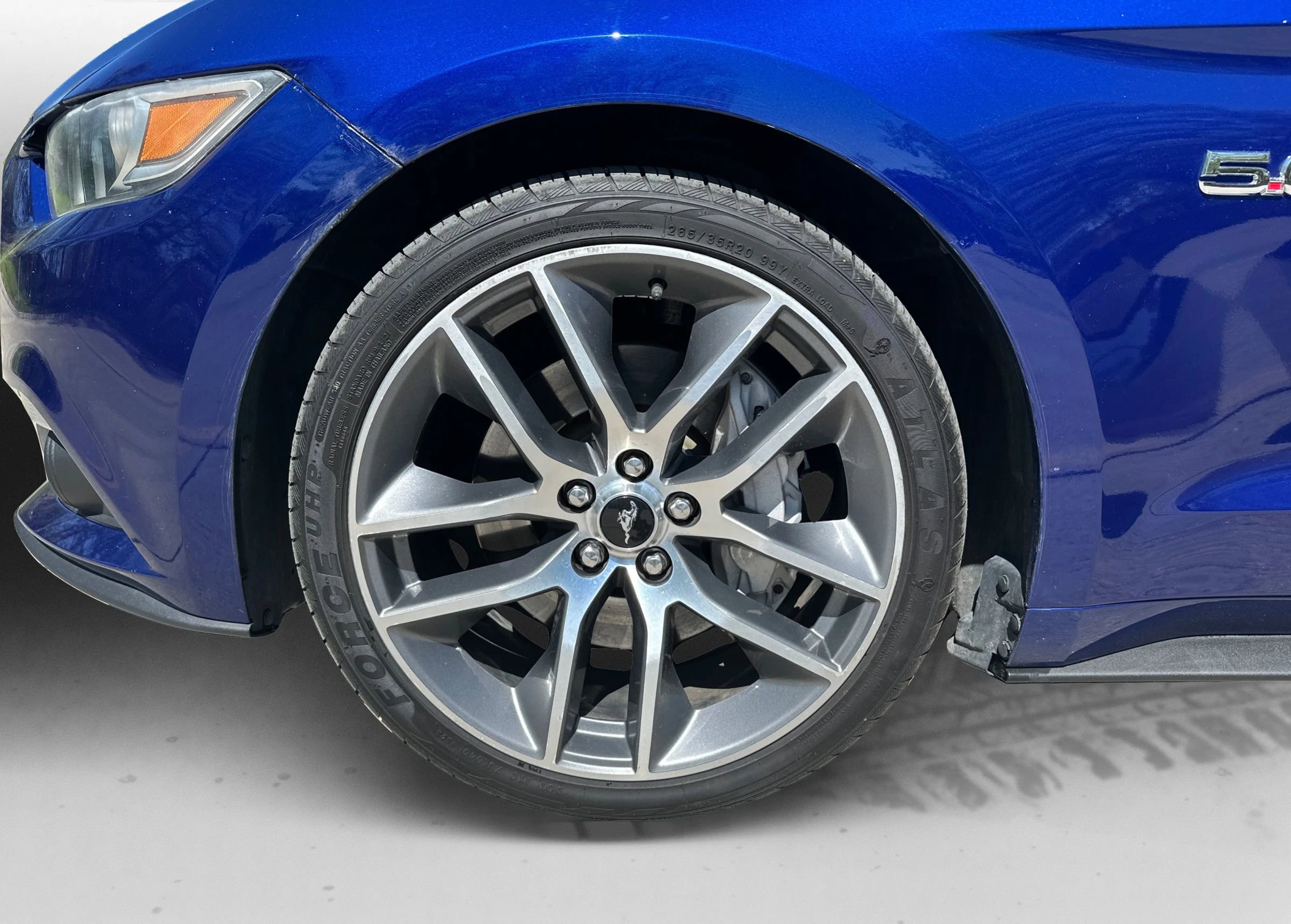 Used 2016 Ford Mustang GT Premium RWD image 26