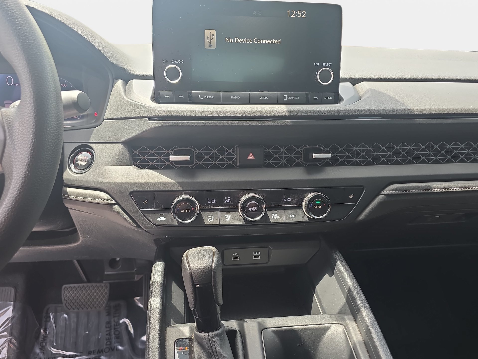 Used 2024 Honda Accord EX image 19
