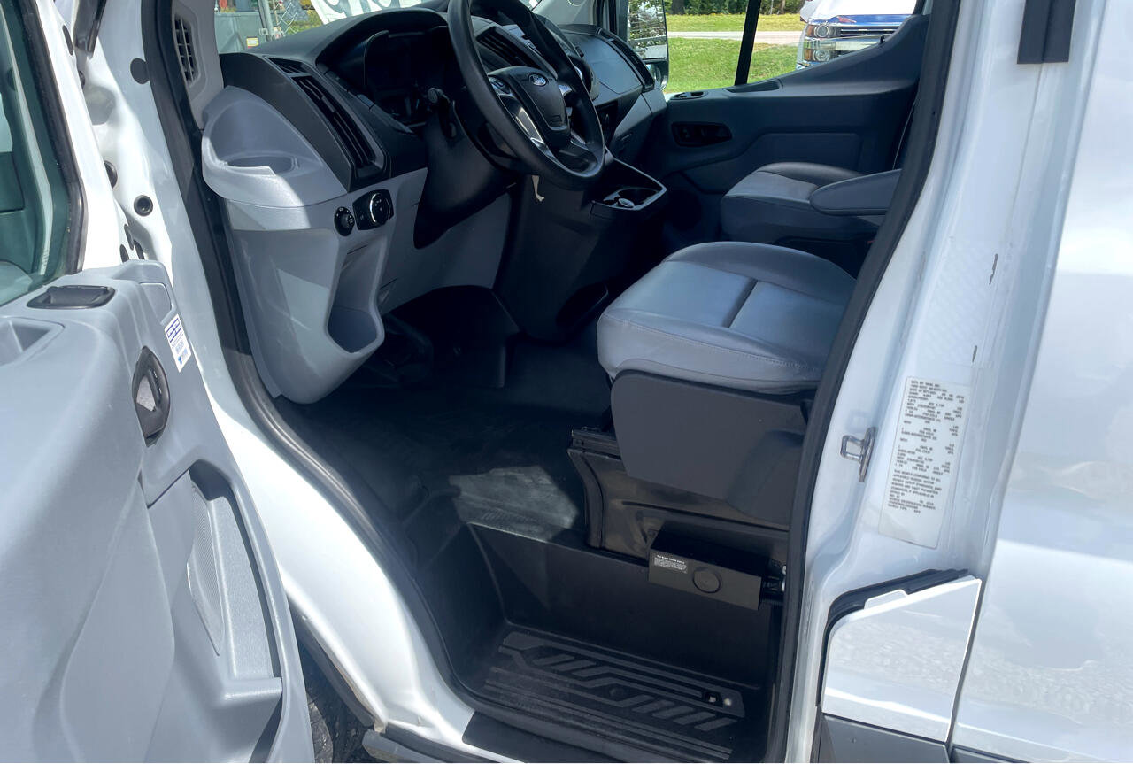 Used 2018 Ford Transit 350 XL image 15