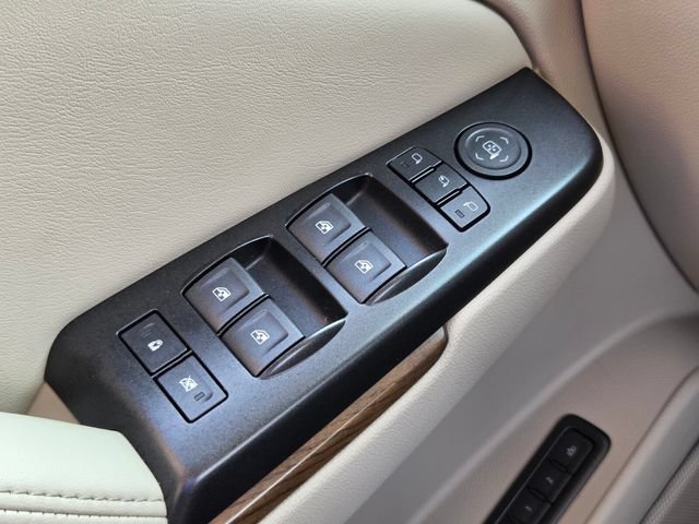 Used 2019 GMC Yukon Denali w/ Denali Ultimate Package AWD/4WD image 42