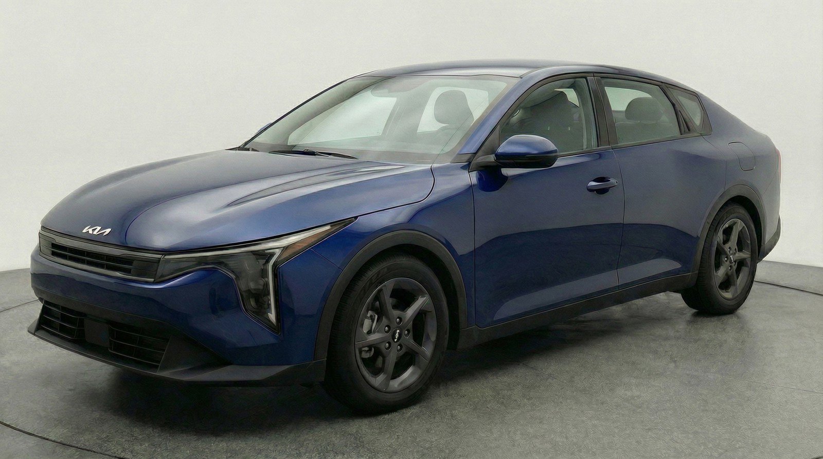 Used 2025 Kia K4 LXS FWD image 3