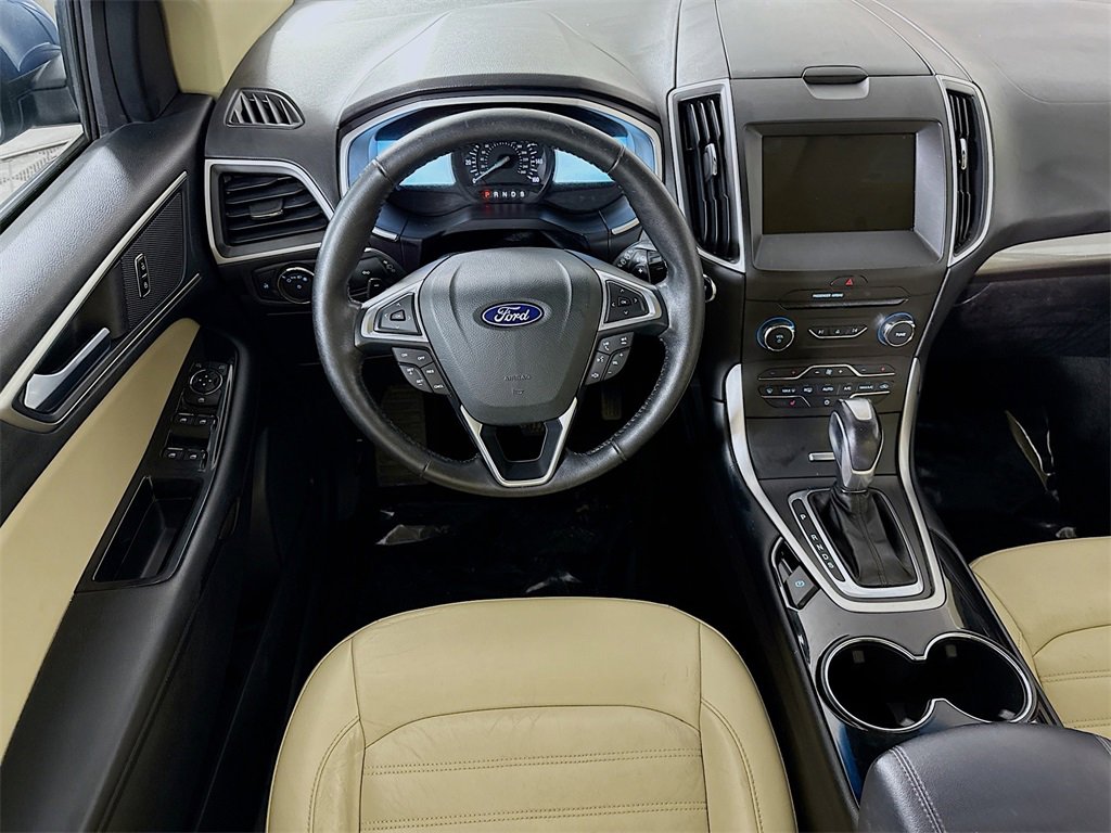 Used 2018 Ford Edge SEL w/ Equipment Group 201A image 3