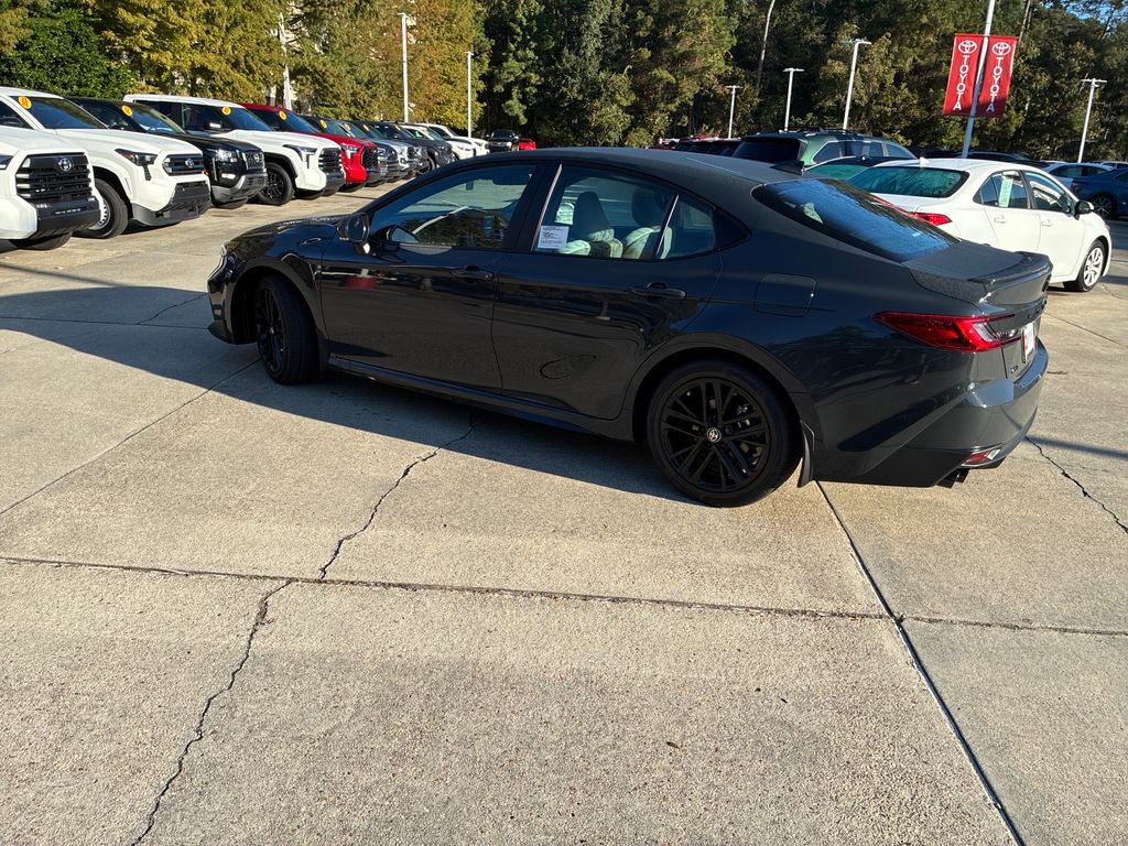 New 2026 Toyota Camry SE image 3