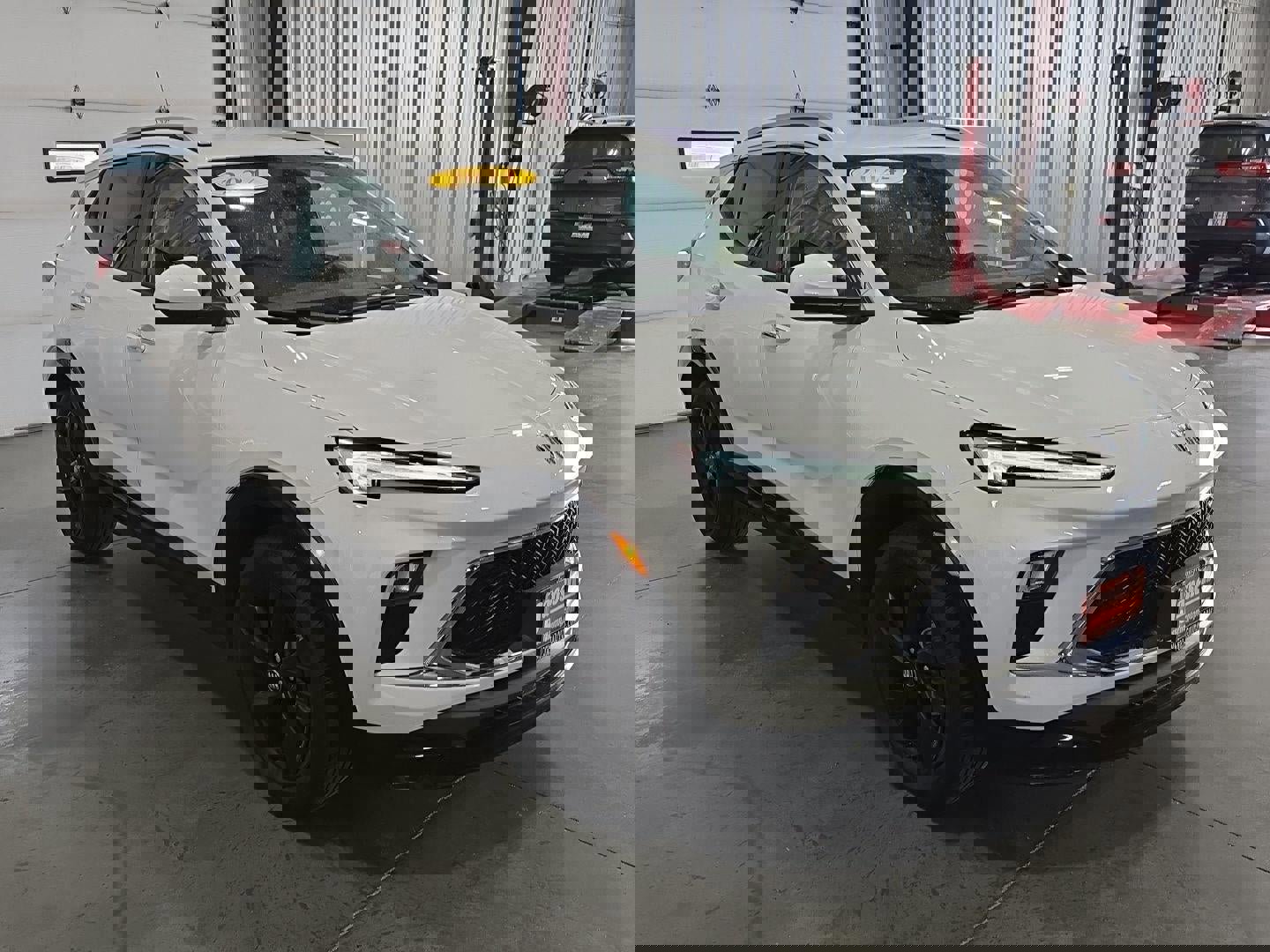 Used 2024 Buick Encore GX Sport Touring image 5