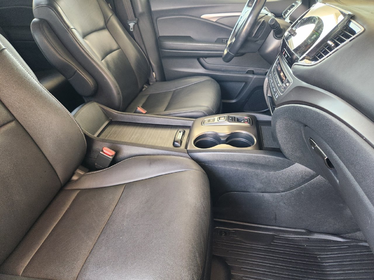 Used 2022 Honda Pilot Special Edition image 13