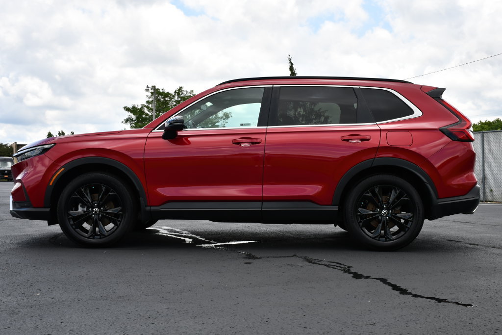 Used 2025 Honda CR-V Sport Touring image 4