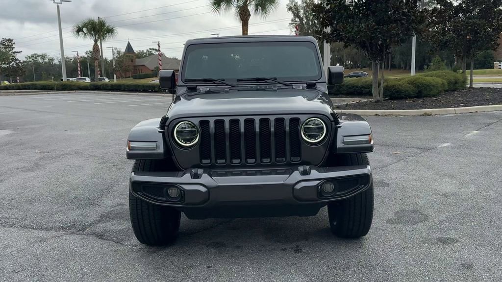 Used 2020 Jeep Wrangler Unlimited Sahara image 3