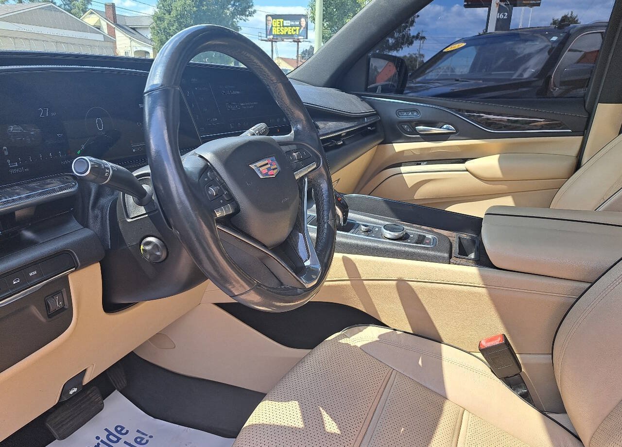 Used 2021 Cadillac Escalade Sport AWD/4WD image 4