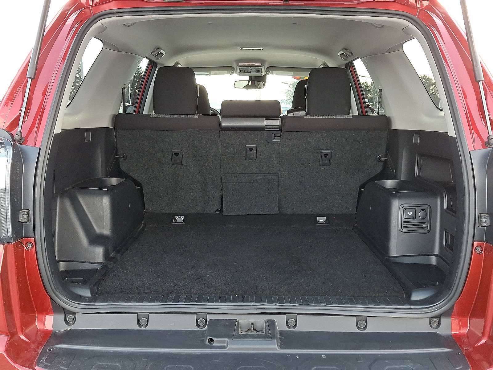 Used 2024 Toyota 4Runner SR5 image 28