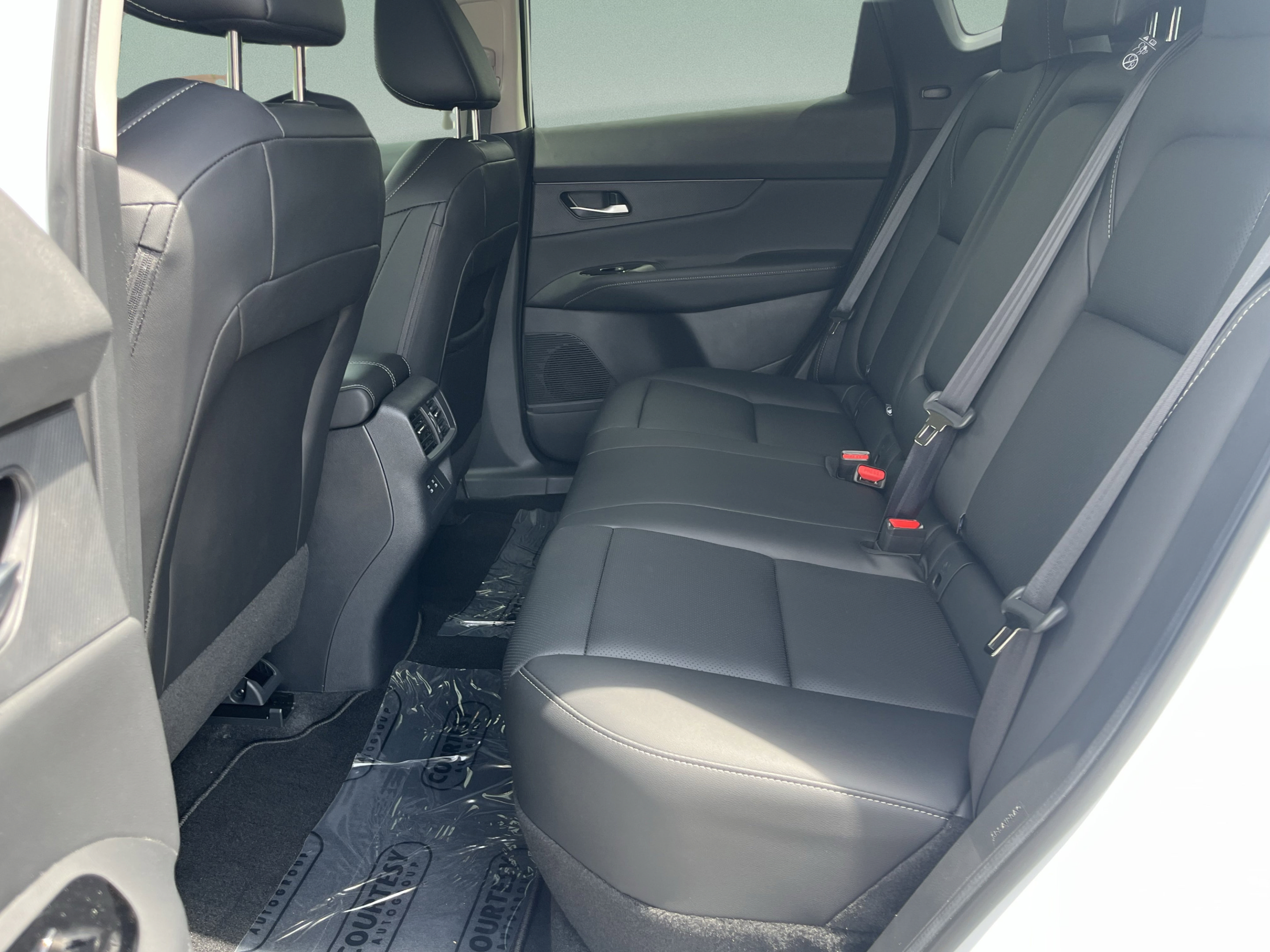 New 2026 Nissan Murano SL AWD/4WD image 17