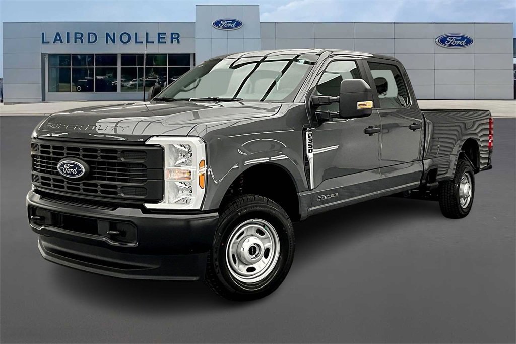 New 2026 Ford F350 XL image 1