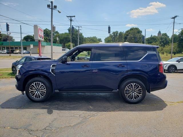 New 2025 Nissan Armada SL w/ Captain's Chari Seat Package image 3