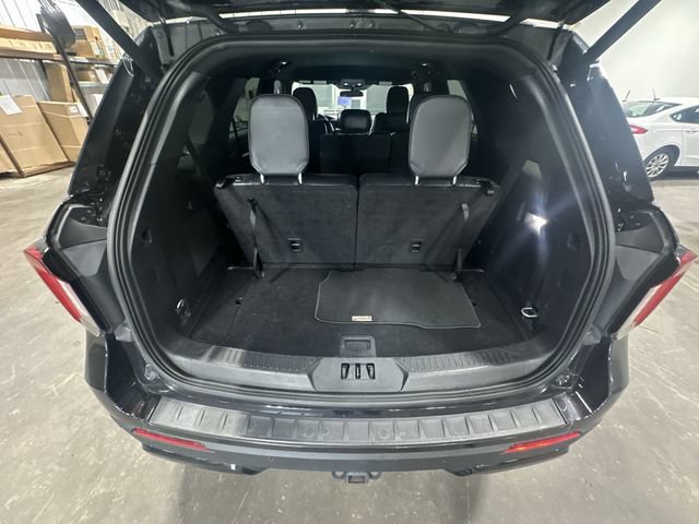 Certified 2025 Ford Explorer ST-Line w/ ST-Line Street Pack AWD/4WD image 25