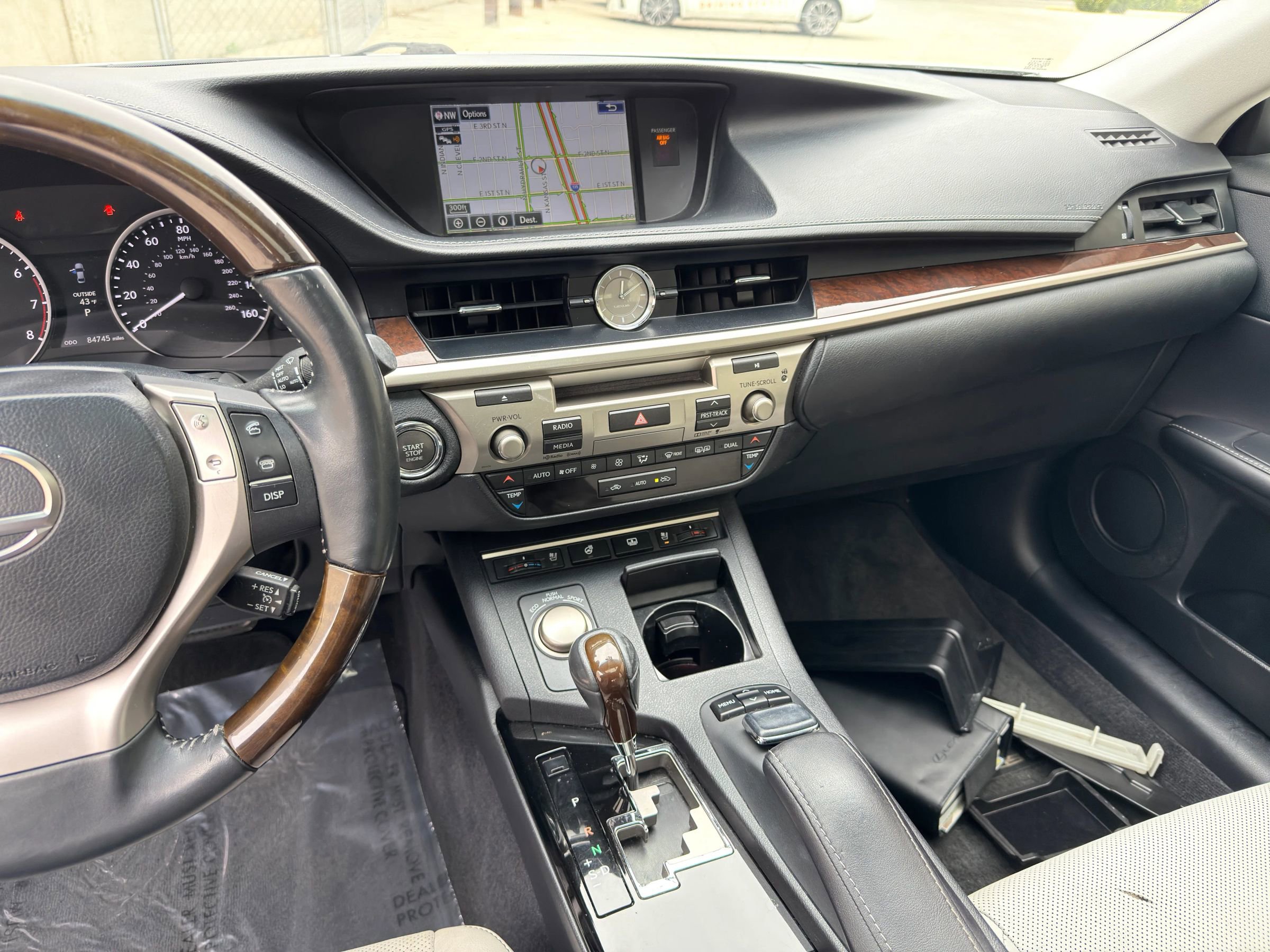 Used 2015 Lexus ES 350 w/ Luxury Package image 17