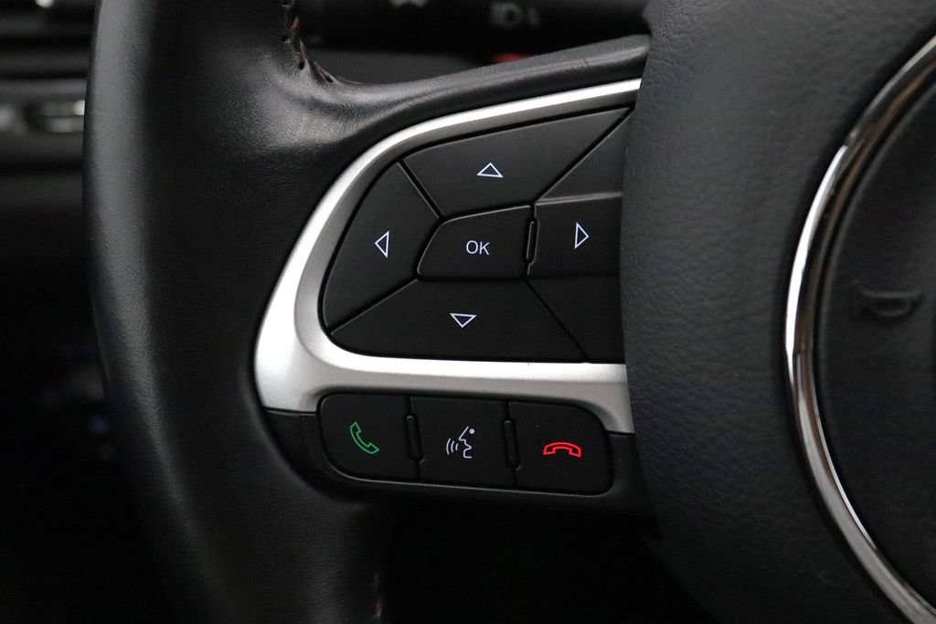 Used 2019 Jeep Compass Trailhawk AWD/4WD image 19