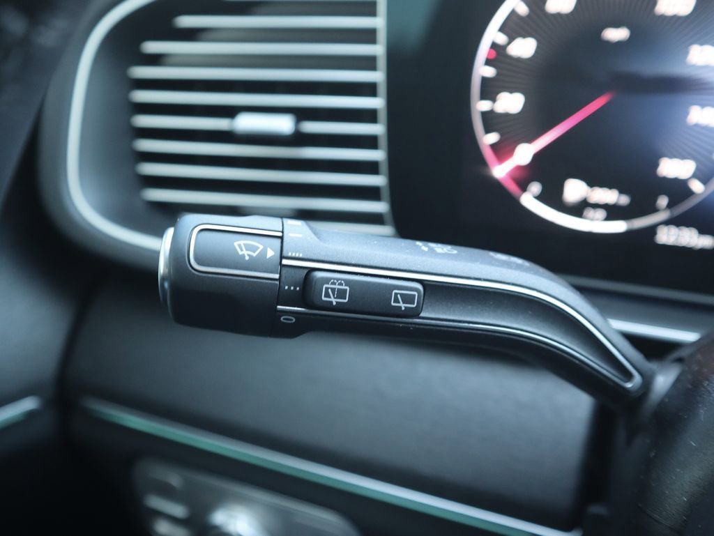 Certified 2025 Mercedes-Benz GLE 450e 4MATIC image 23