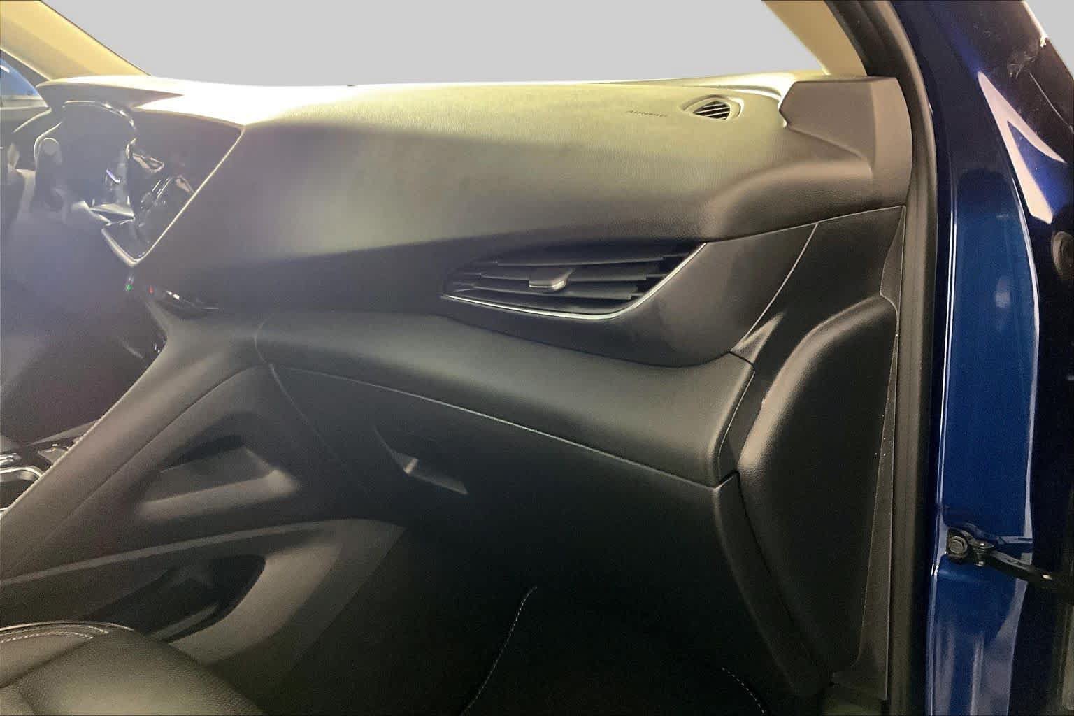Certified 2023 Buick Envision Essence FWD image 17