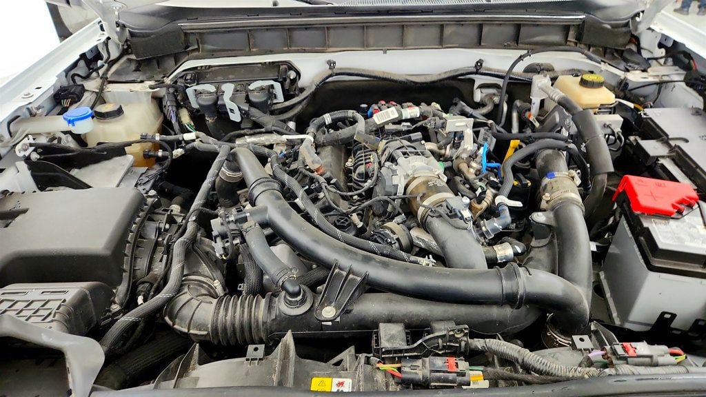 Used 2022 Ford Bronco Badlands w/ Sasquatch Package AWD/4WD image 27