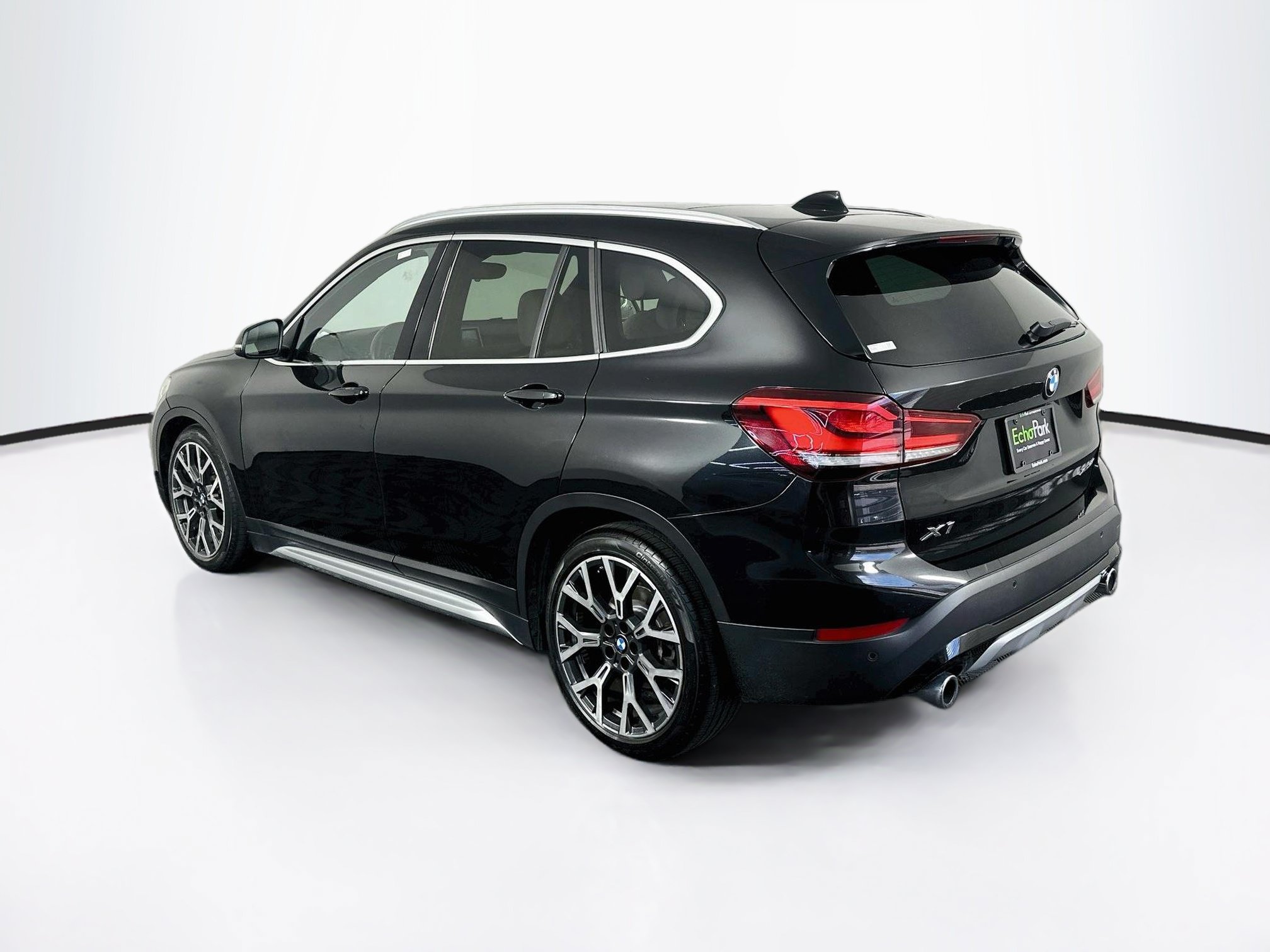 Used 2021 BMW X1 xDrive28i w/ Convenience Package AWD/4WD image 5